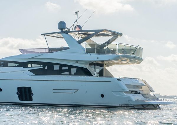 Ferretti Yachts 750 image