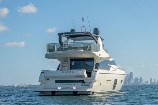 Ferretti Yachts 750 image