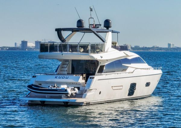 Ferretti Yachts 750 image