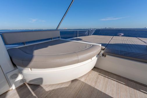 Ferretti Yachts 750 image