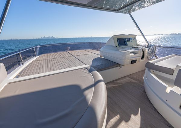 Ferretti Yachts 750 image