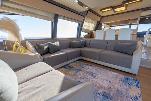 Ferretti Yachts 750 image