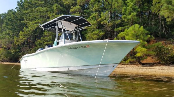 Sea Hunt Ultra 211 