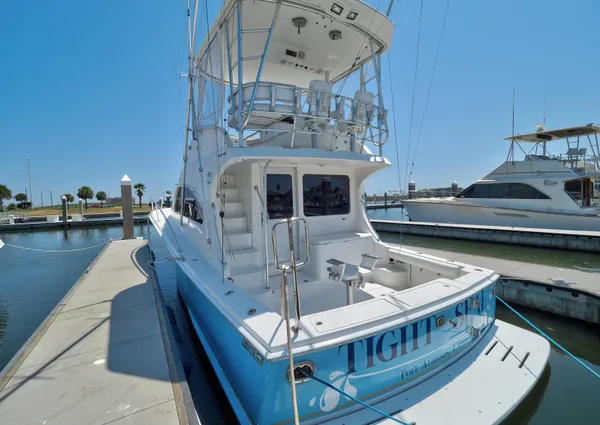 Luhrs 41 Convertible image
