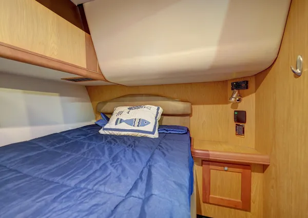 Luhrs 41 Convertible image