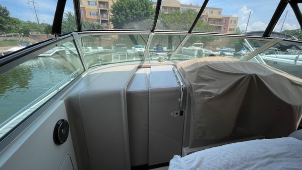 Sea Ray 310 Sundancer image