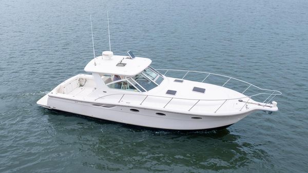 Tiara Yachts 3500 Open 