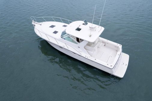 Tiara Yachts 3500 Open image