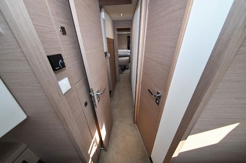 Fountaine Pajot Saona 47 image