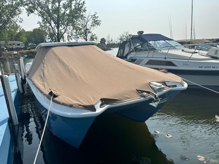 Twin Vee 340 GFX image