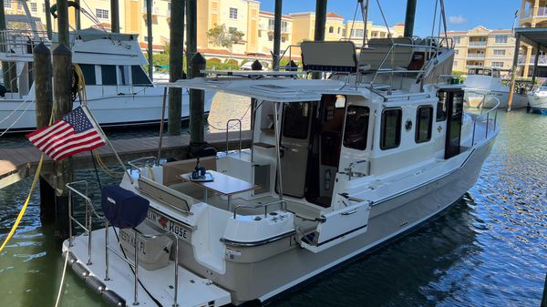 Ranger Tugs R-31CB