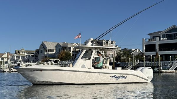 Everglades 275 Center Console 