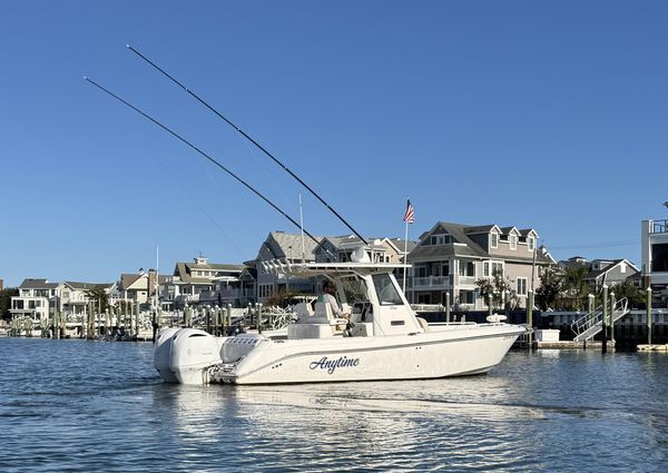 Everglades 275 Center Console image