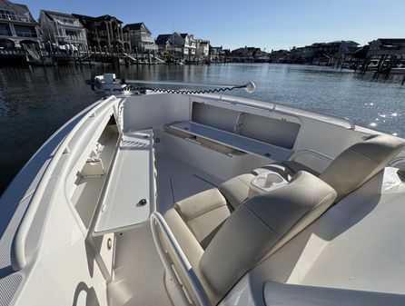 Everglades 275 Center Console image