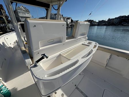 Everglades 275 Center Console image