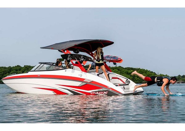 Yamaha-boats 242X image