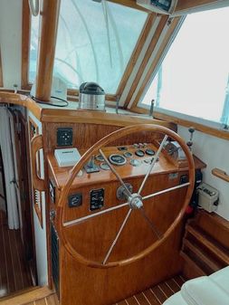 Wilbur 34-FLYBRIDGE image