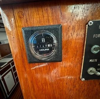 Wilbur 34-FLYBRIDGE image