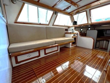 Wilbur 34-FLYBRIDGE image