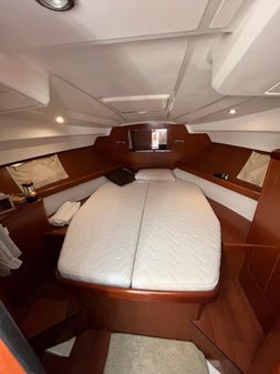 Beneteau Antares 30 image