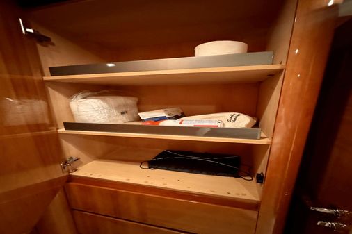 Azimut 50 Flybridge image