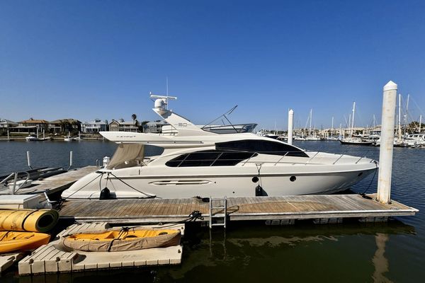 Azimut 50 Flybridge - main image