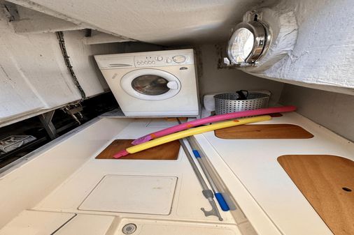 Azimut 50 Flybridge image