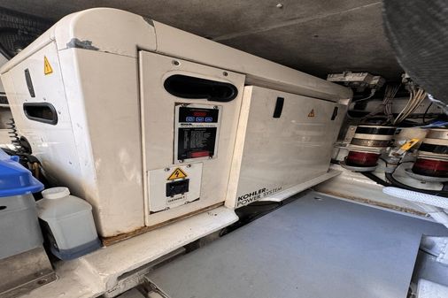 Azimut 50 Flybridge image