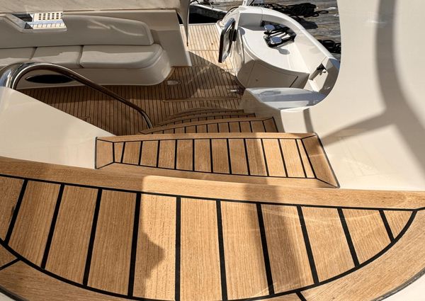 Azimut 50 Flybridge image