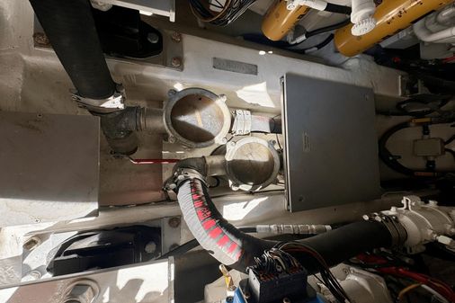 Azimut 50 Flybridge image