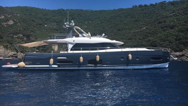 Azimut Magellano 53 