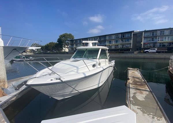 Boston Whaler 315 Conquest image