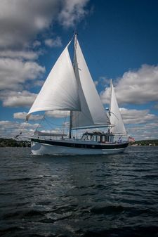 Custom BOLGER-PH-SHOAL-DRAFT-KETCH image