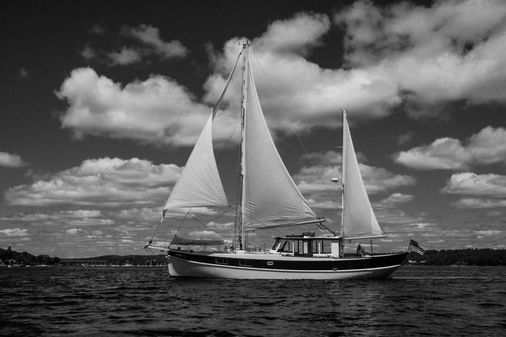 Custom BOLGER-PH-SHOAL-DRAFT-KETCH image