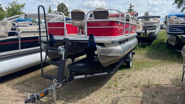 Sun Tracker Bass Buggy 16