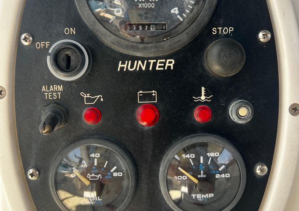 Hunter 410 image