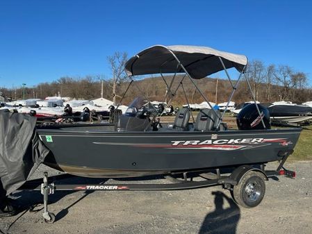 Tracker Pro Guide V-16 SC image