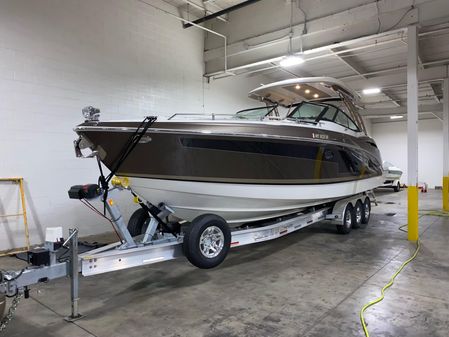 Formula 350 Crossover Bowrider image