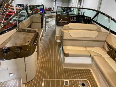 Formula 350 Crossover Bowrider image