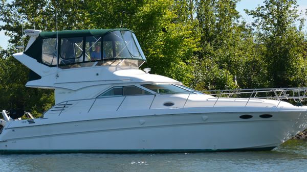 Sea Ray 400 Sedan Bridge
