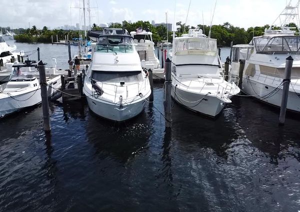 Carver 466-MOTOR-YACHT image