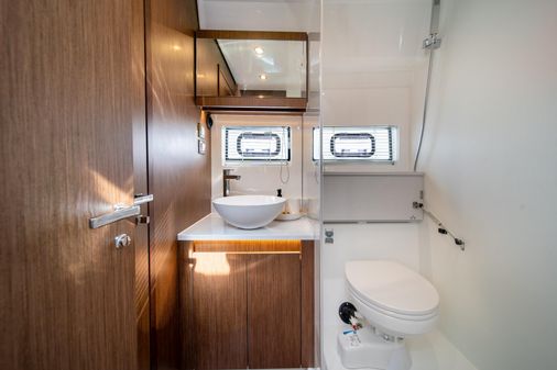 Beneteau Anteras 12 image