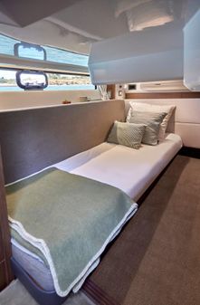 Beneteau Anteras 12 image