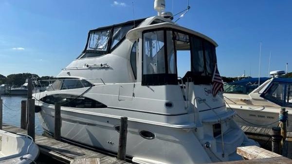 Carver 396 Motor Yacht 