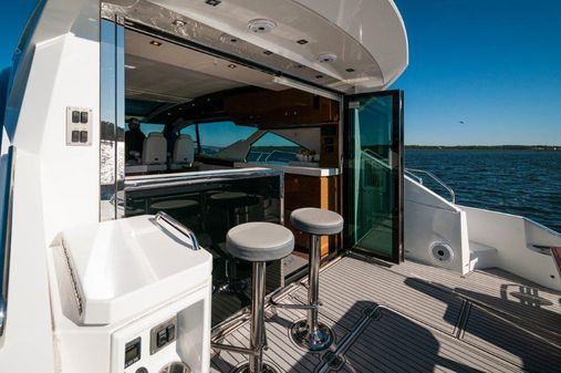 Cruisers Yachts 60 Cantius image