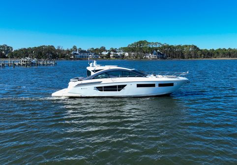 Cruisers Yachts 60 Cantius image