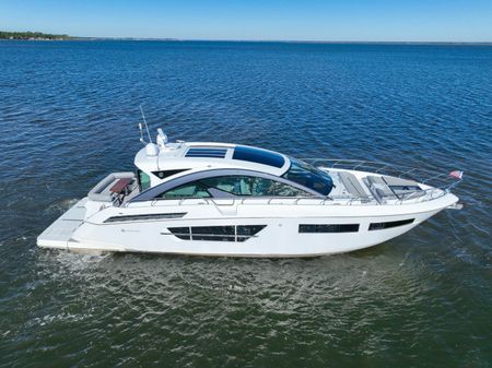 Cruisers Yachts 60 Cantius image