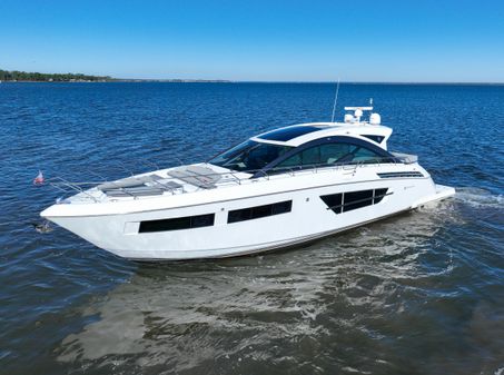 Cruisers Yachts 60 Cantius image