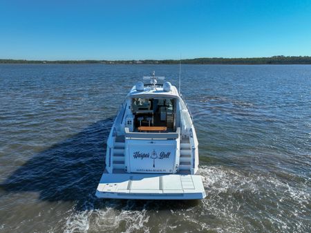 Cruisers Yachts 60 Cantius image