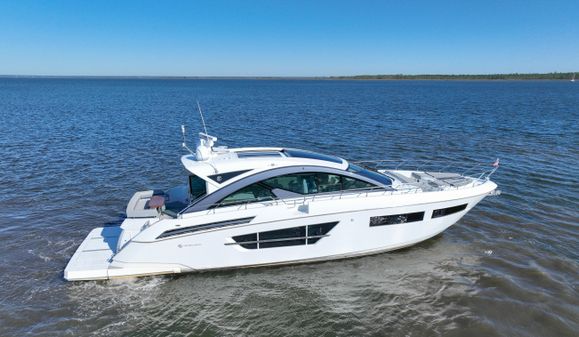 Cruisers Yachts 60 Cantius image